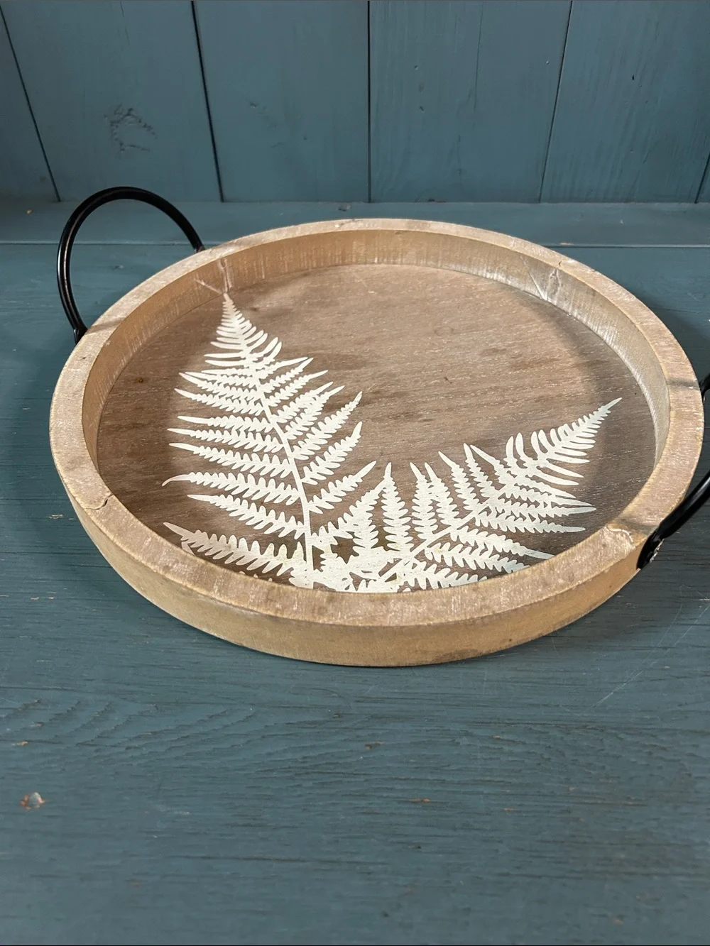 Hand Crafted Natural Wood Tray with White Fern and Black Handles | 11” Round